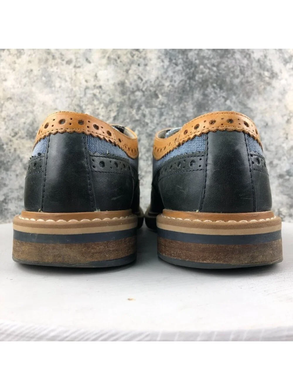 Clarks Men's Size 10.5M Darby Limit Blue Brown Leather Wingtip Brogue Oxfords
